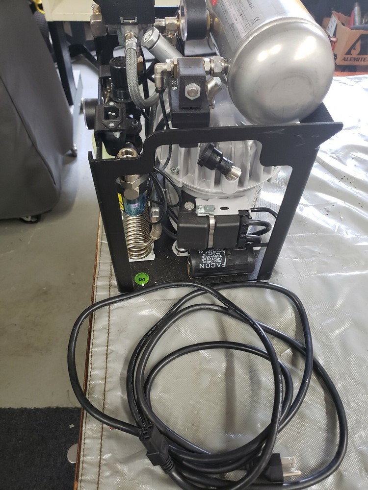 Sil-Air AA 100 Silent Laboratory Air Compressor