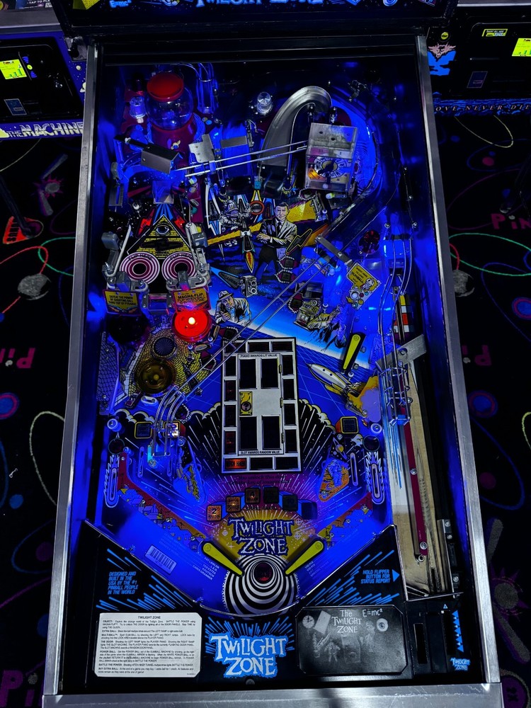 TWILIGHT ZONE Pinball Machine - Bally 1993 - 3603