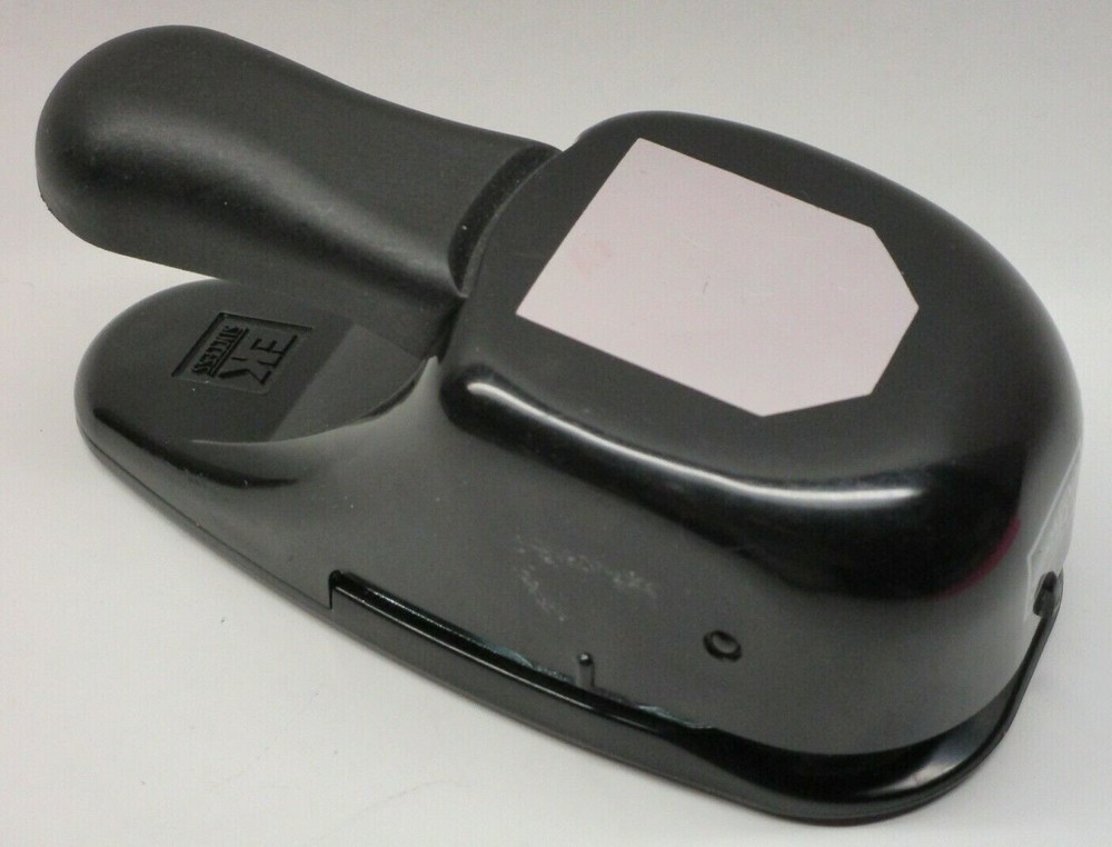 Stampin' Up! Small Tag Punch Retired