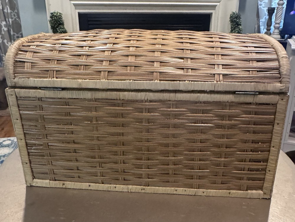 Wicker Rattan Sunburst Storage Chest Split Reed Large