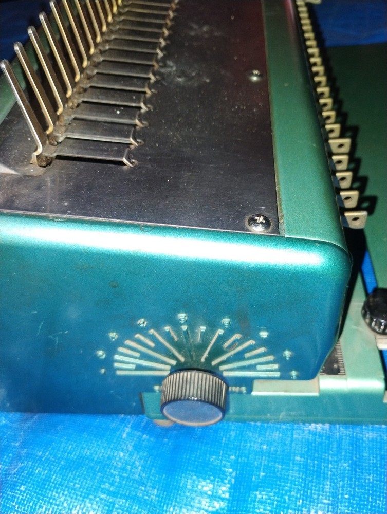 GBC Combo Binding Machine Model 202 -pb