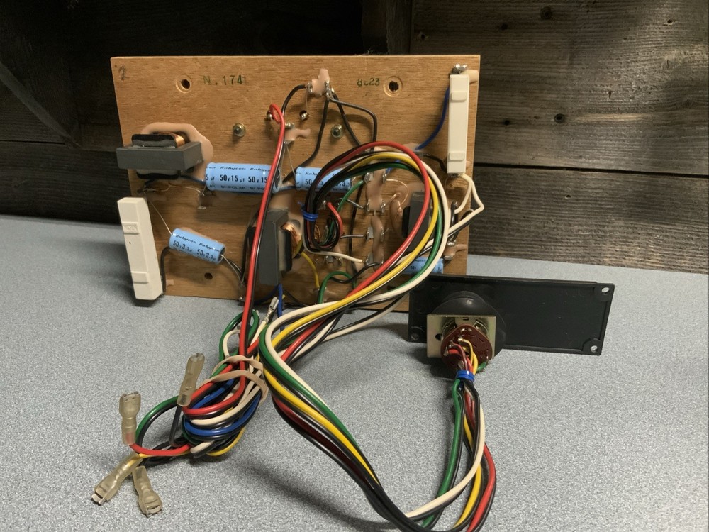 Sansui SP-X8000 Crossover Pulled Working - SELLING AS IS SHOWN