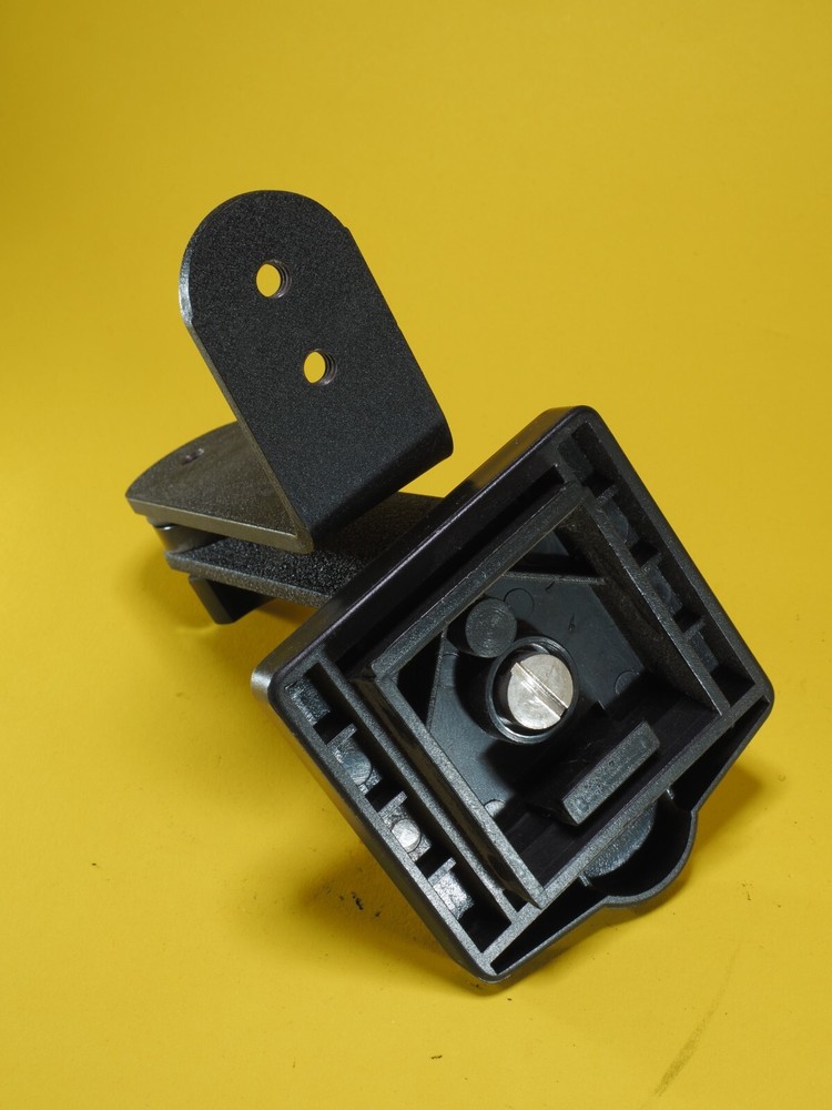 Universal L-Shape Bracket Mount 1/4" Universal Thread Speedlite Camera Holder