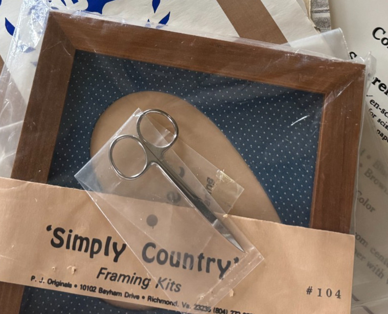 Scherenschnitte Kit, etc. Special for Linda