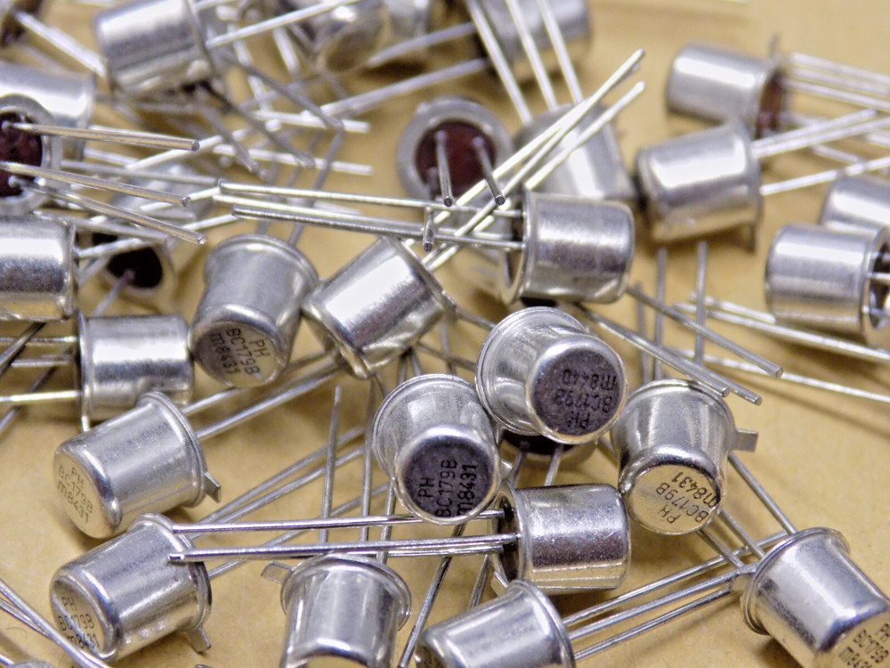 20x BC179B PHILIPS PNP TRANSISTOR NOS