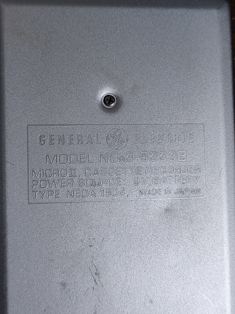 General Electric Micro 2 Cassette Recorder Model 3-5333B