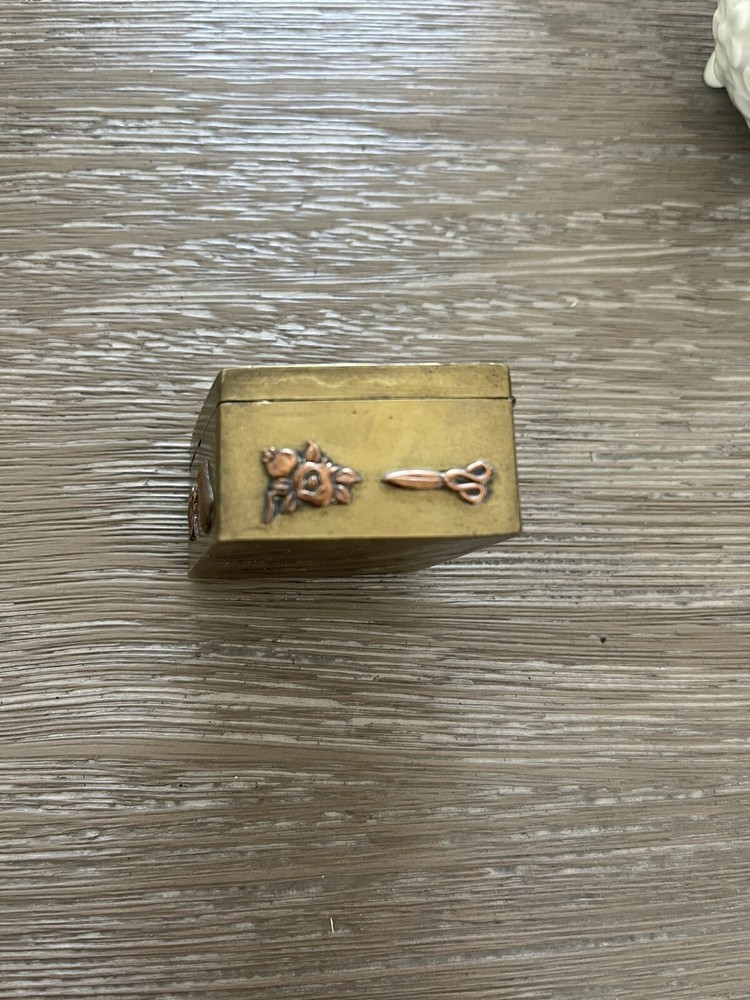 Japanese meiji trinket box