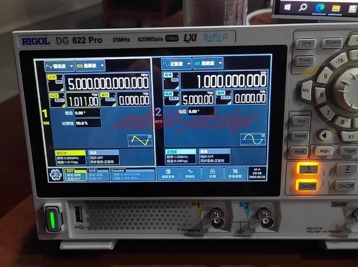 1PCS NEW Rigol DG822 Pro Function/Arbitrary Waveform Generator 2 Channel 25 MHz