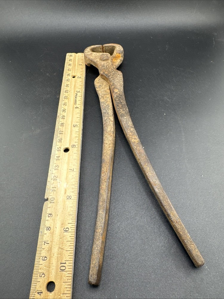 Vintage Cast Iron Blacksmith Nipper Tool Long Clamp Tool 12" Long