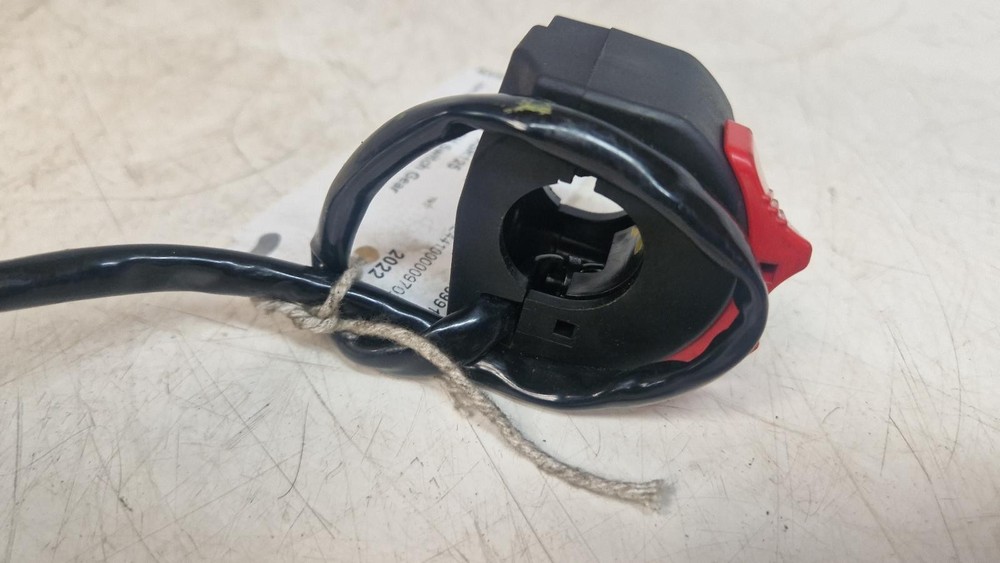 YAMAHA XSR125 2022 RIGHT SIDE SWITCH GEAR