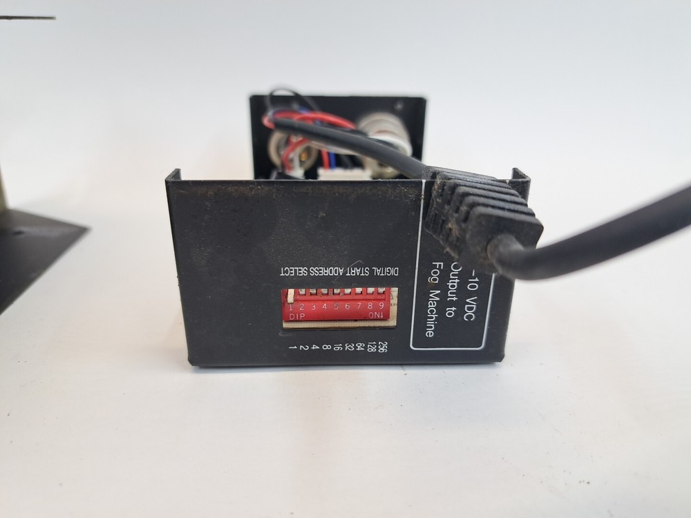 DMX-2F Channel Splitter DMX512 Amplifier