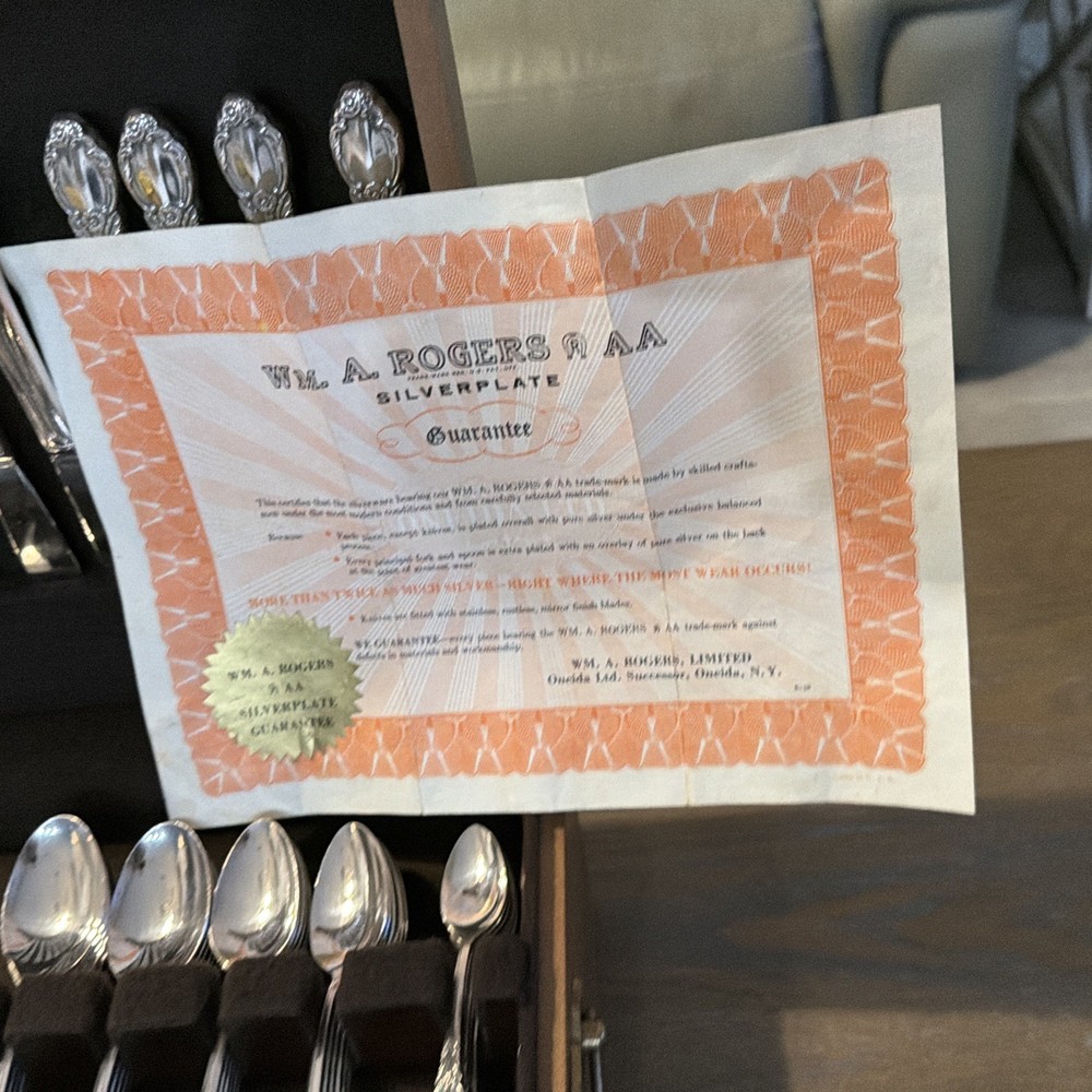 Rogers Oneida Park Lane Chatelaine 69 Piece Silverplate Flatware Service For 11+