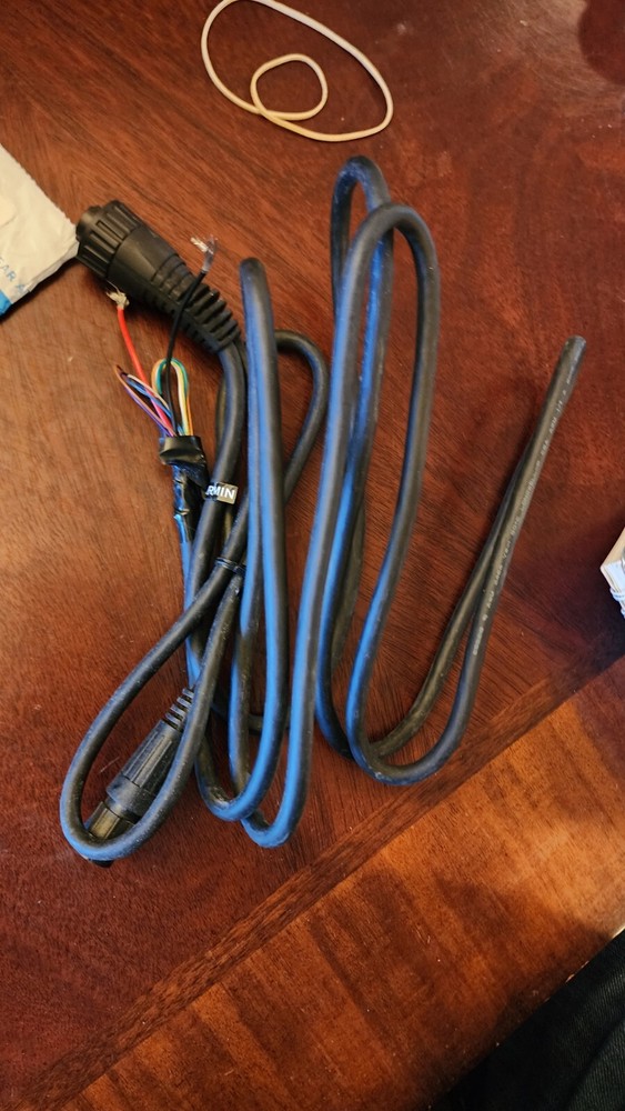 Garmin GPSMAP 540s Display w swiwel mount' Power/Data cable