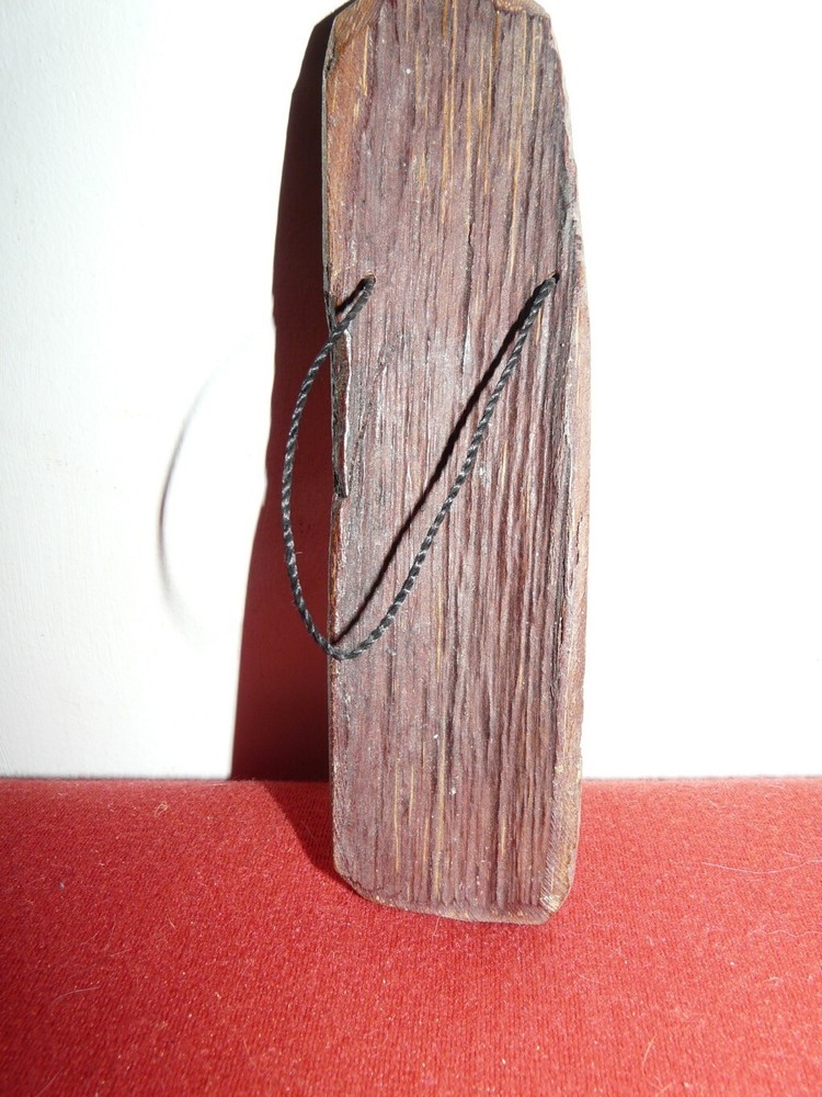 BORA PERU AMAZON INDIAN SMALL CARVING