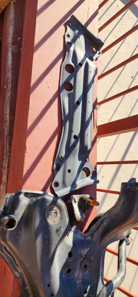 Toyota Rav 4 Hybrid Front Subframe Frame Engine Cradle