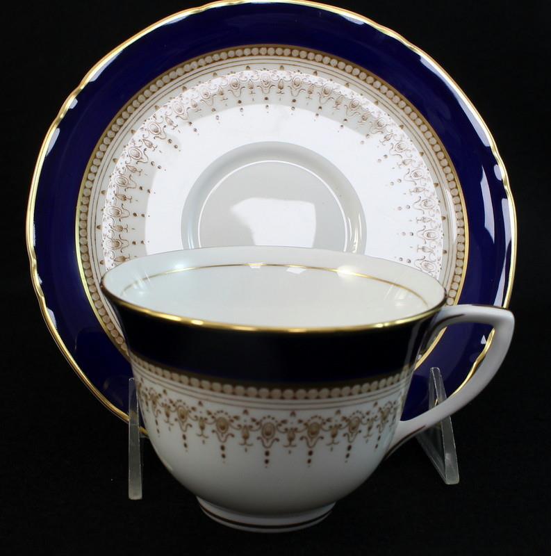 Royal Worcester Regency Blue 5 Piece Place Setting