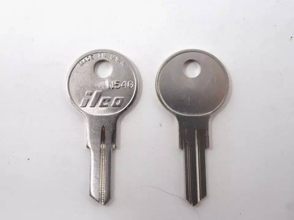 Husky Toolbox Key Blanks (2) - Code Series 001-005 -Ilco N54G - (2) Y 9812Robert
