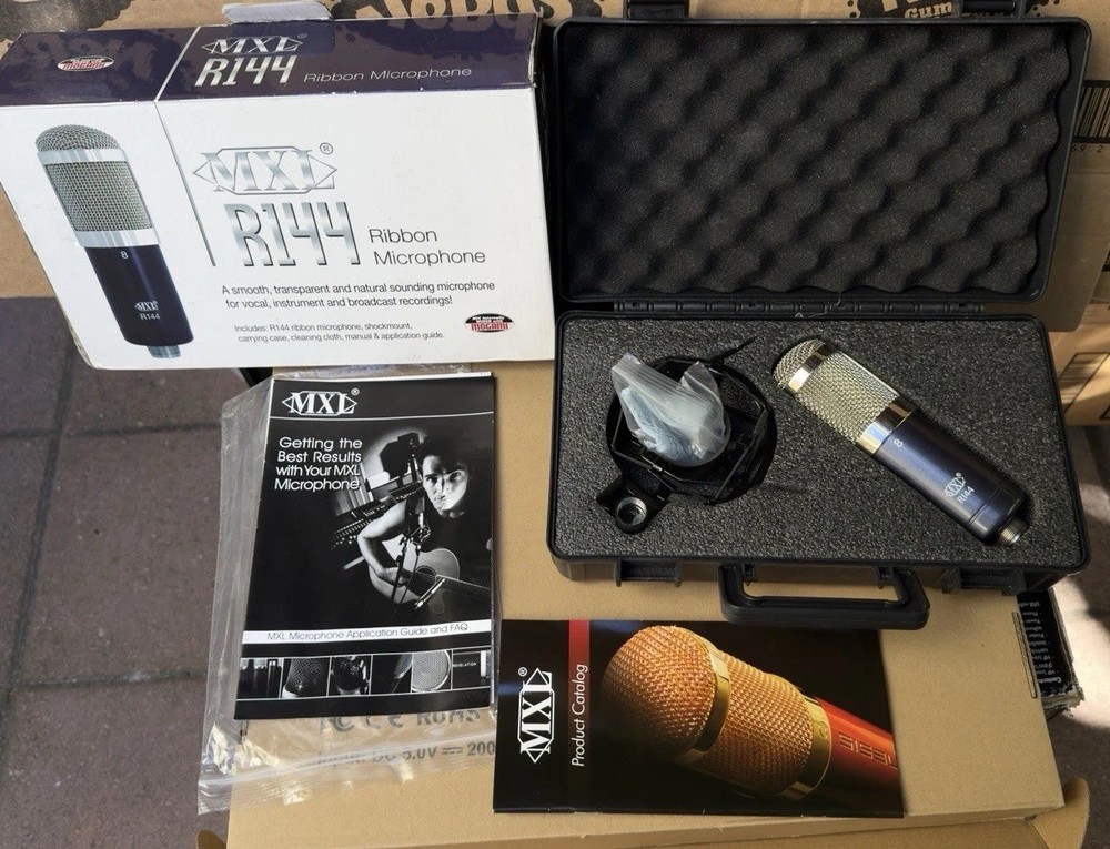 MXL R144 Ribbon Microphone