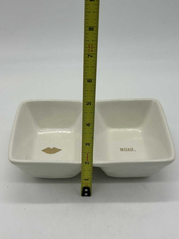 Rae Dunn MUAH & LIPS Divided Dish