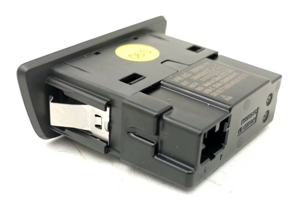 Usb Aux Socket Connection Vw Id.7 2G6035718 New Original