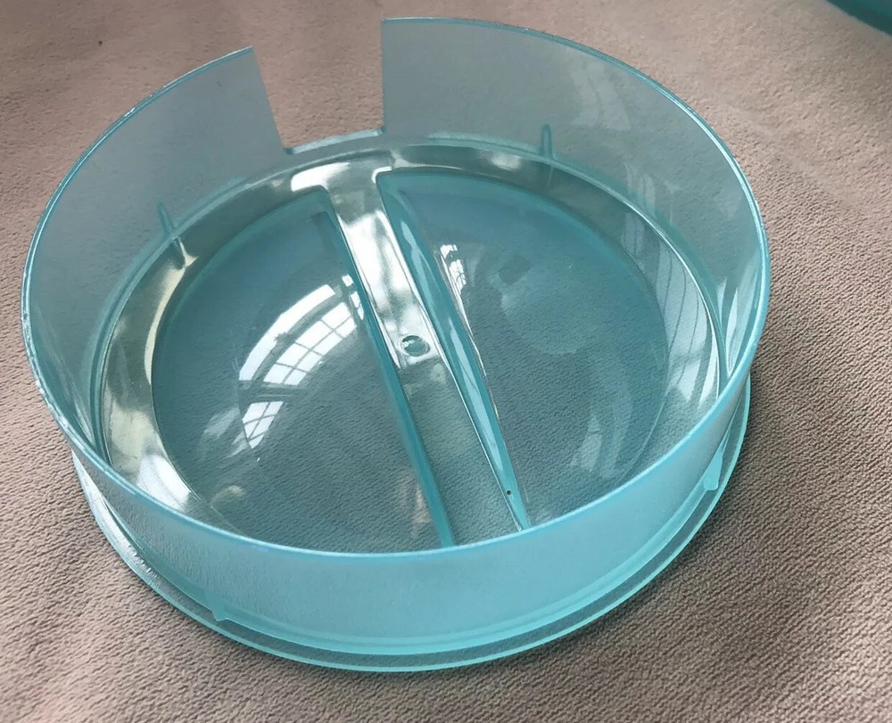 Vintage 1990’s 2 QT Aqua Wavy Pitcher, Plastic