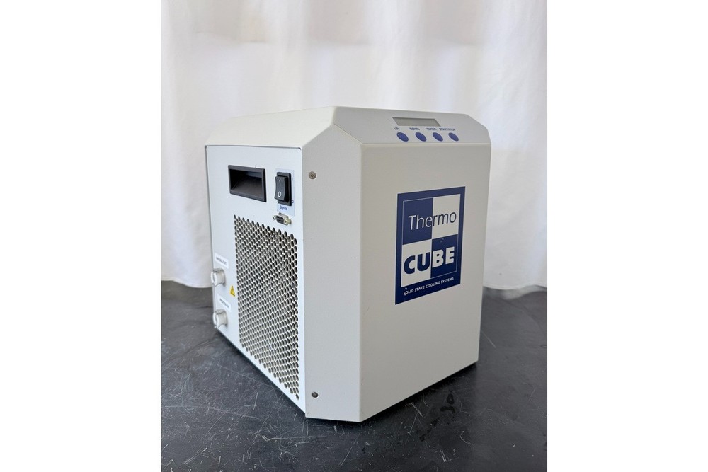 ThermoCube Chiller 400W - Solid State Thermoelectric Recirculating System