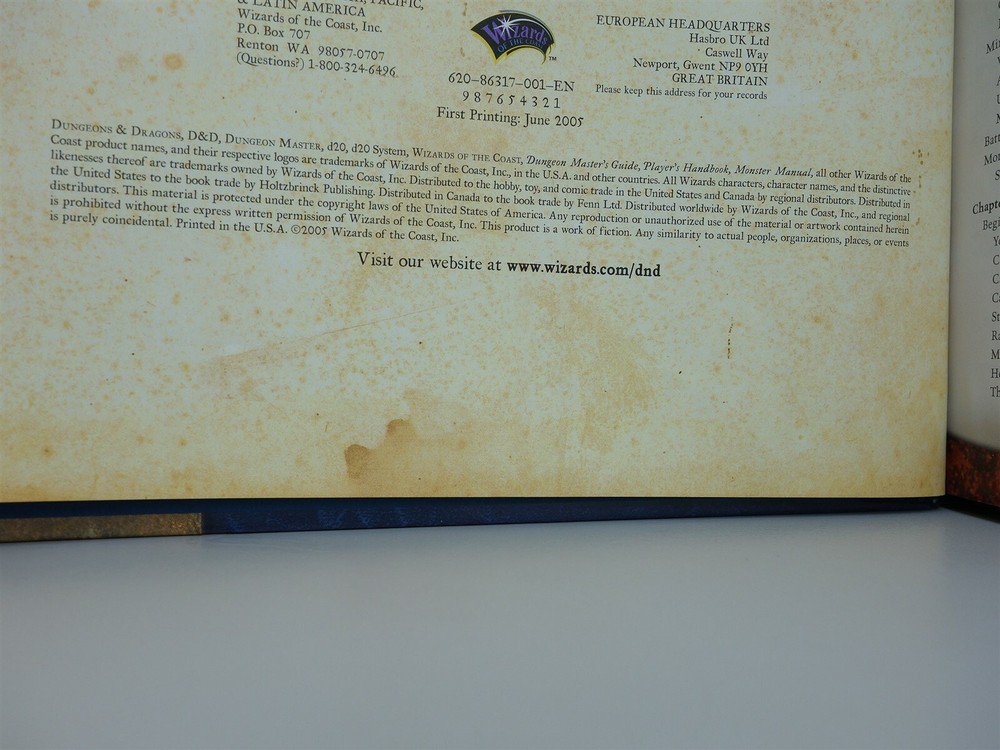 Dungeons & Dragons, D&D: Dungeon Master's Guide II - bound upside down