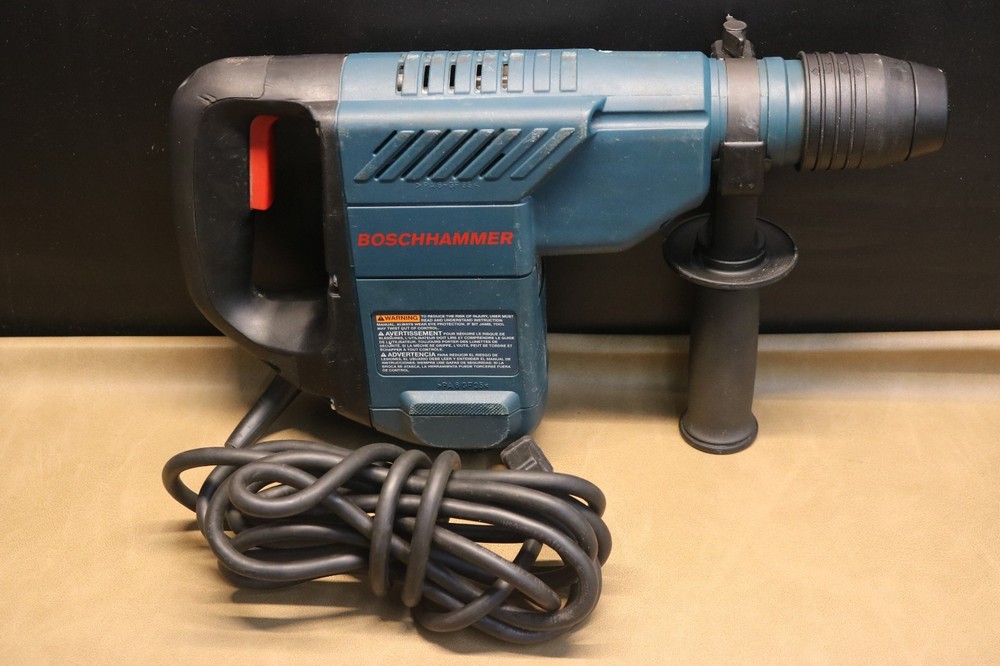 Bosch 11236VS Rotary Hammer Drill with case and bits