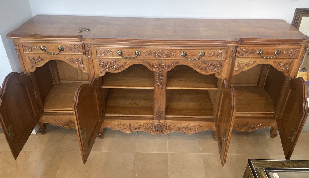 French Provincial Buffet/Server