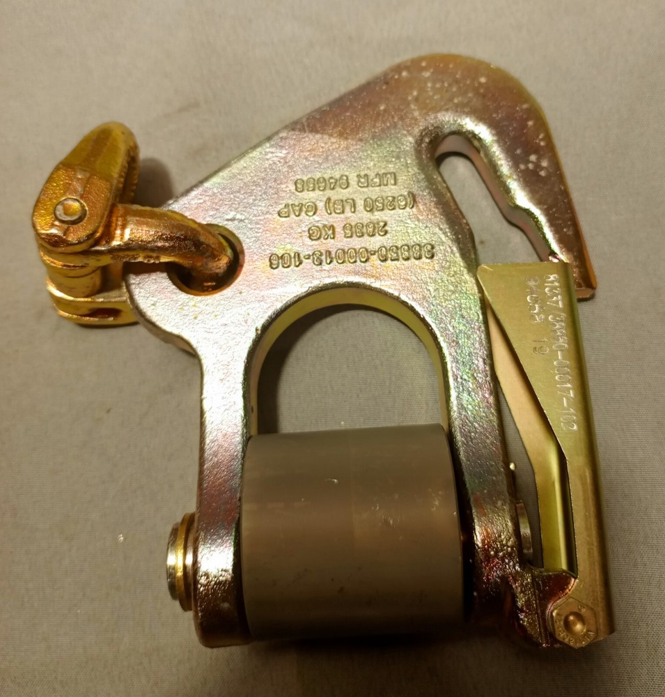 38850-00011-046 Grab Hook Assy