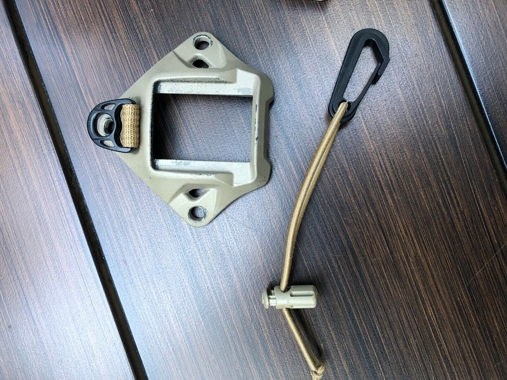 Tactical AN/PVS-14 Night Vision Lanyard System.