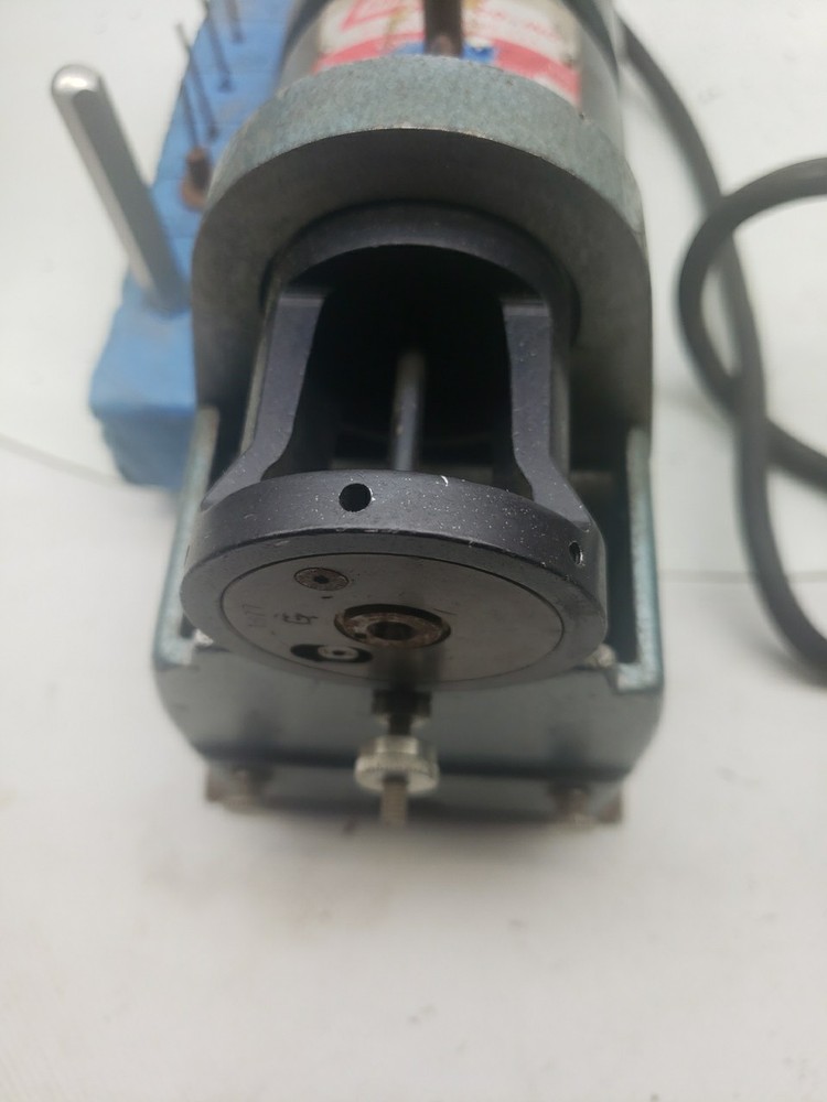 CARPENTER SWING BLADE MODEL 70 ROTARY WIRE STRIPPER