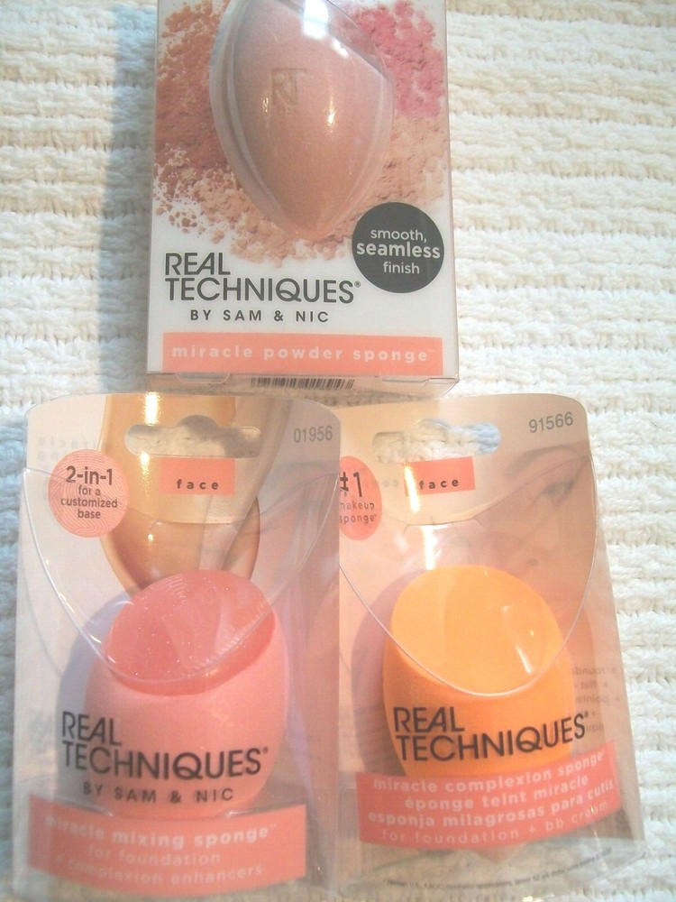 Real Techniques by Sam & Nic Makeup Sponges Lot Face Powder Mixing Complexion