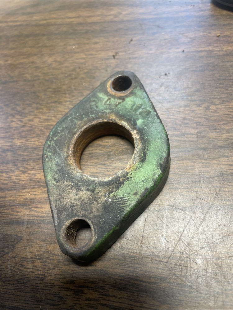 R47314 John Deere Adapter Fitting