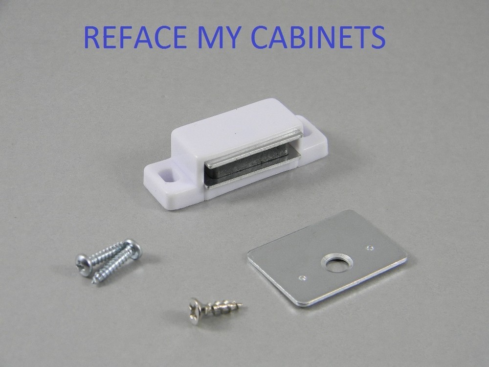 CABINET  MAGNETIC CATCH & STRIKE WHITE