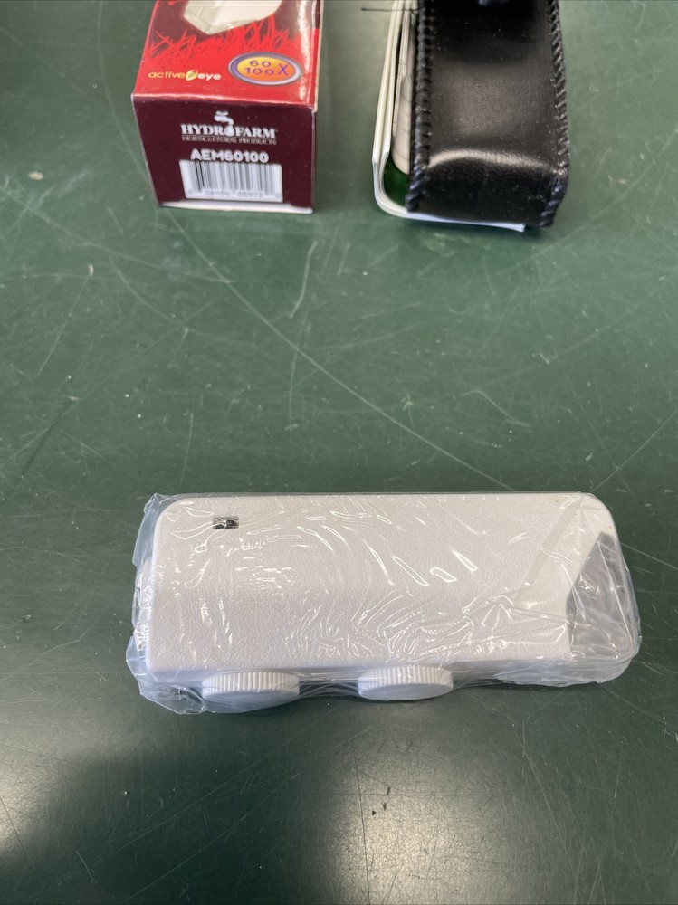 Hydrofarm Active Eye 60X-100X Illuminated Microscope