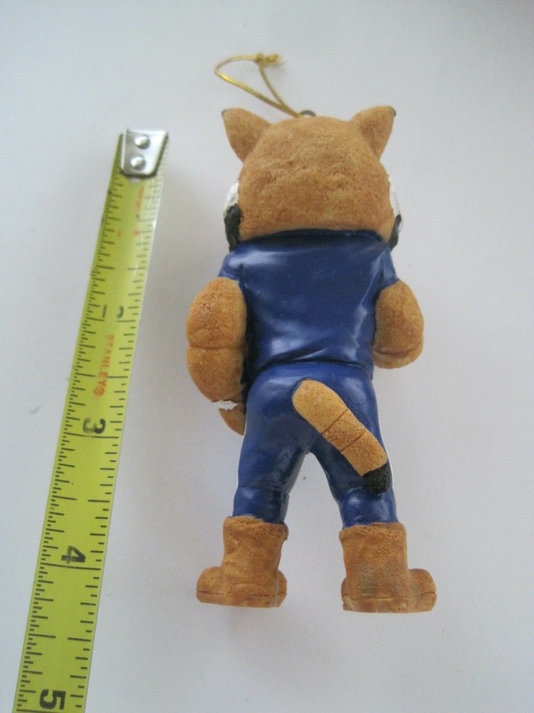 Cats Montana Ornament GUC