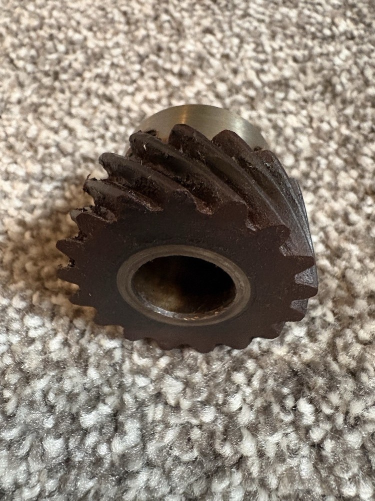 Century LaVezzi Projector Sprocket Gear