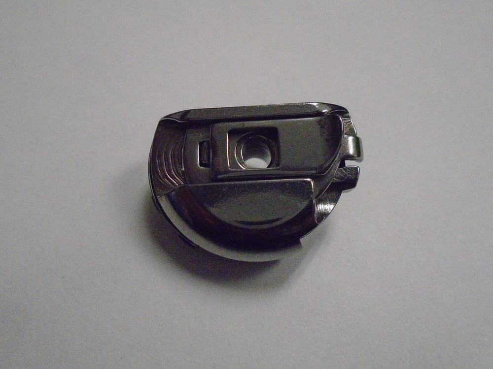 BC-HTH(E) BC-HTH-E BCHTHE SEWING MACHINE BOBBIN CASE A684
