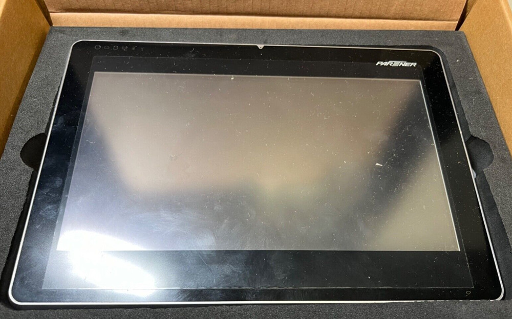 Partner Tech EM-200-XP-X Tablet