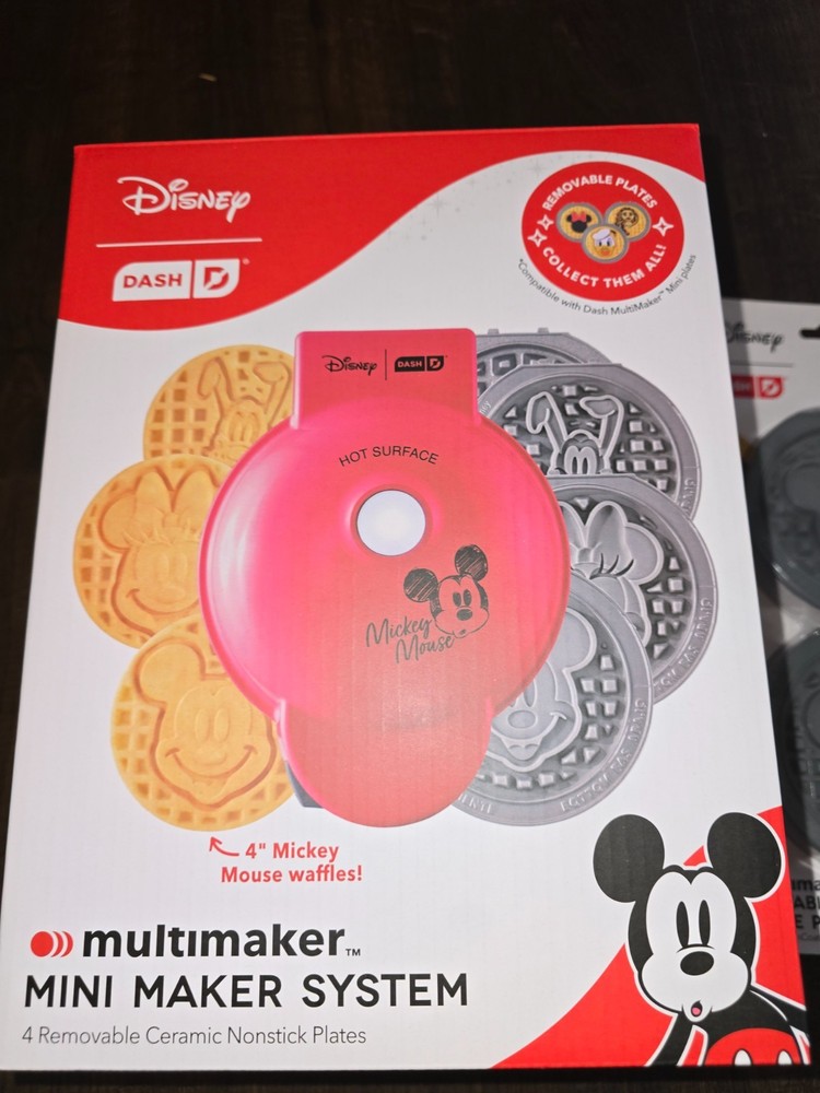 Disney Dash Mickey Minnie Mouse Pluto MultiMaker Mini Maker System + 2 Extra *
