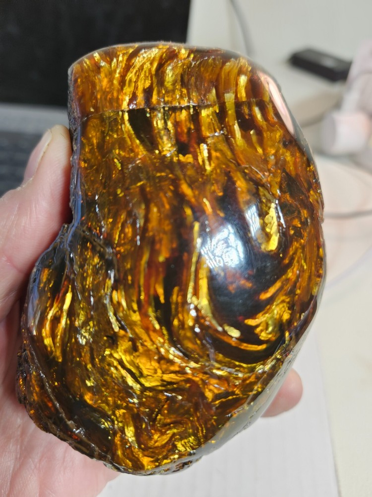 Lion's Mane Amber, Sumatra, Indonesia