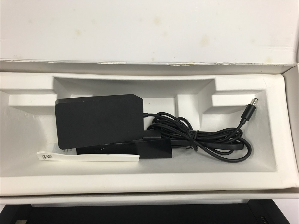 Microsoft Surface 2 / Surface Pro 2 Docking Station 1617, IOB