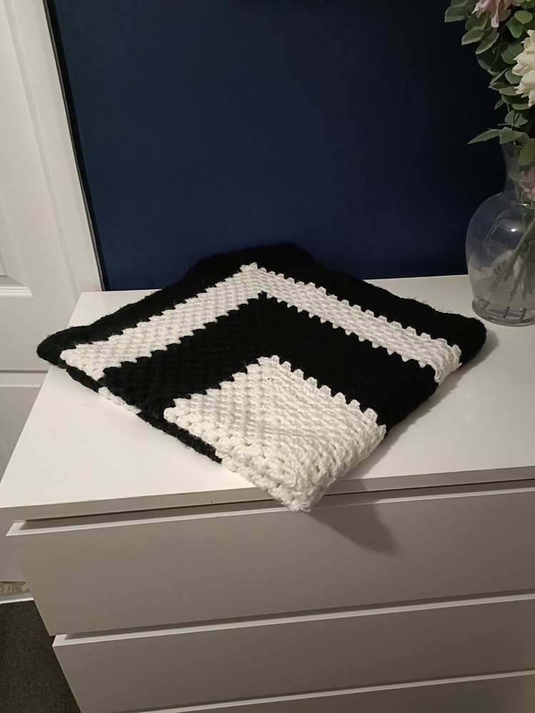 HANDMADE BLACK AND WHITE CROCHET BLANKET 36" X 36" APPROX