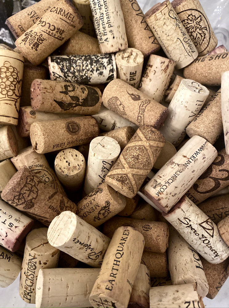 Used Lot of 111 Assorted Red Wine Corks