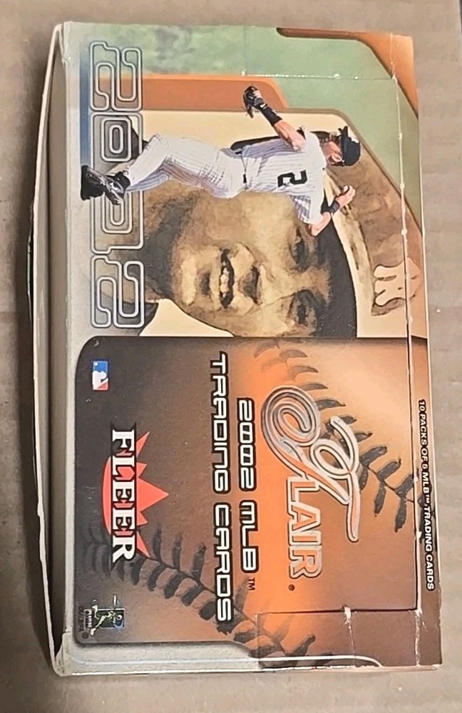 2002 Fleer Flair Baseball Box