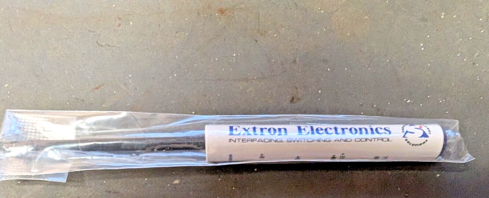 Extron MLC 104 IP Plus L, 60-818-32, Black, MediaLink Controller, Control Panel