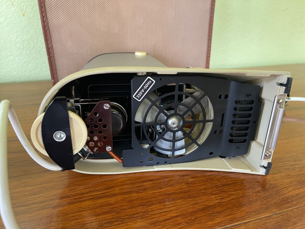 Vtg Leitz Slide Projector Dimaron 1:2.8/100mm