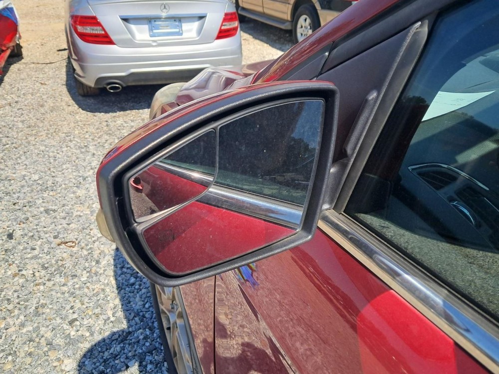 ESCAPE 2014 Glove Box 4782135