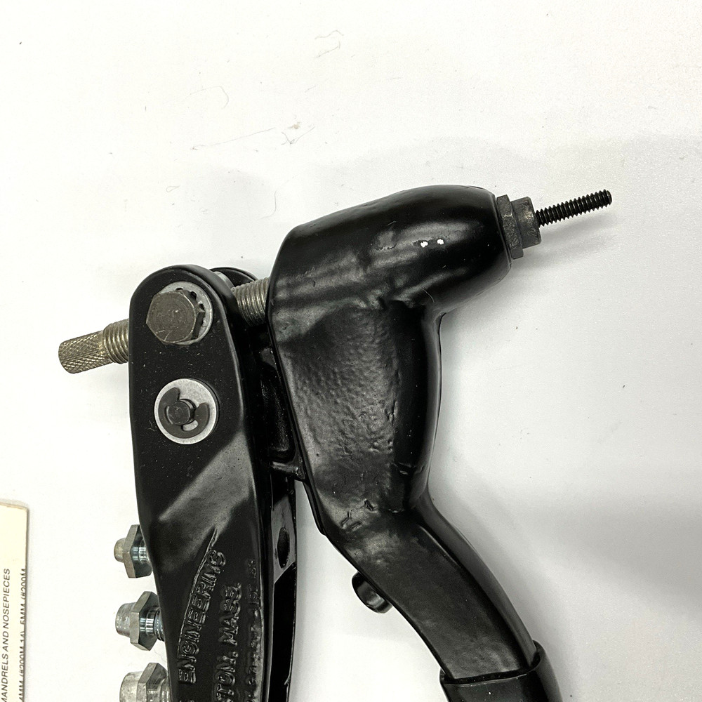 Creative Engineering The Nutter Rivet Nut Gun Tool Set w/ Extras & Case UNTESTED